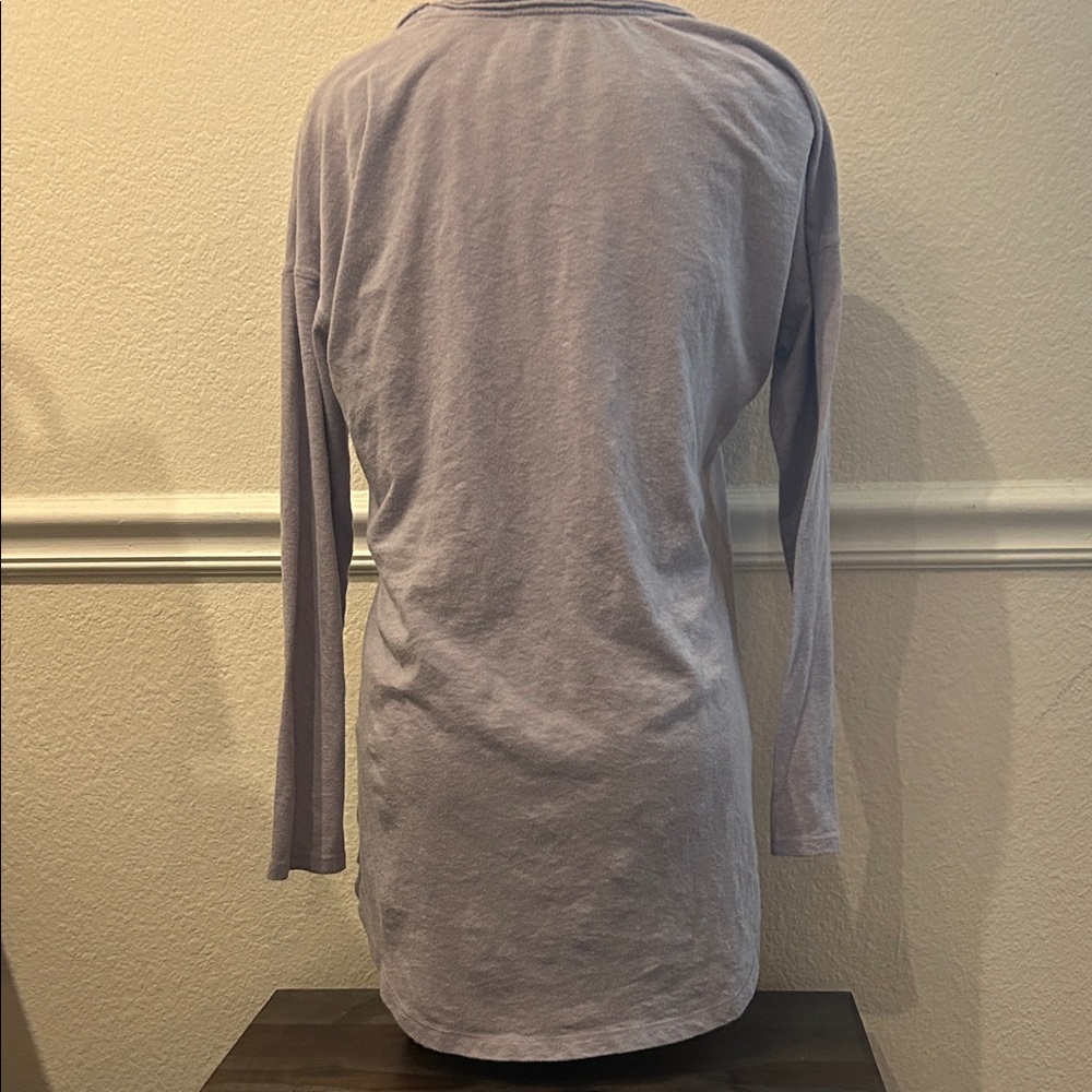 Victoria's Secret Light Purple Long Sleeve Tee - Picture 4 of 5